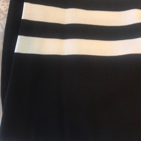 Calvin Klein Sweater Dress. - Picture 3 of 3